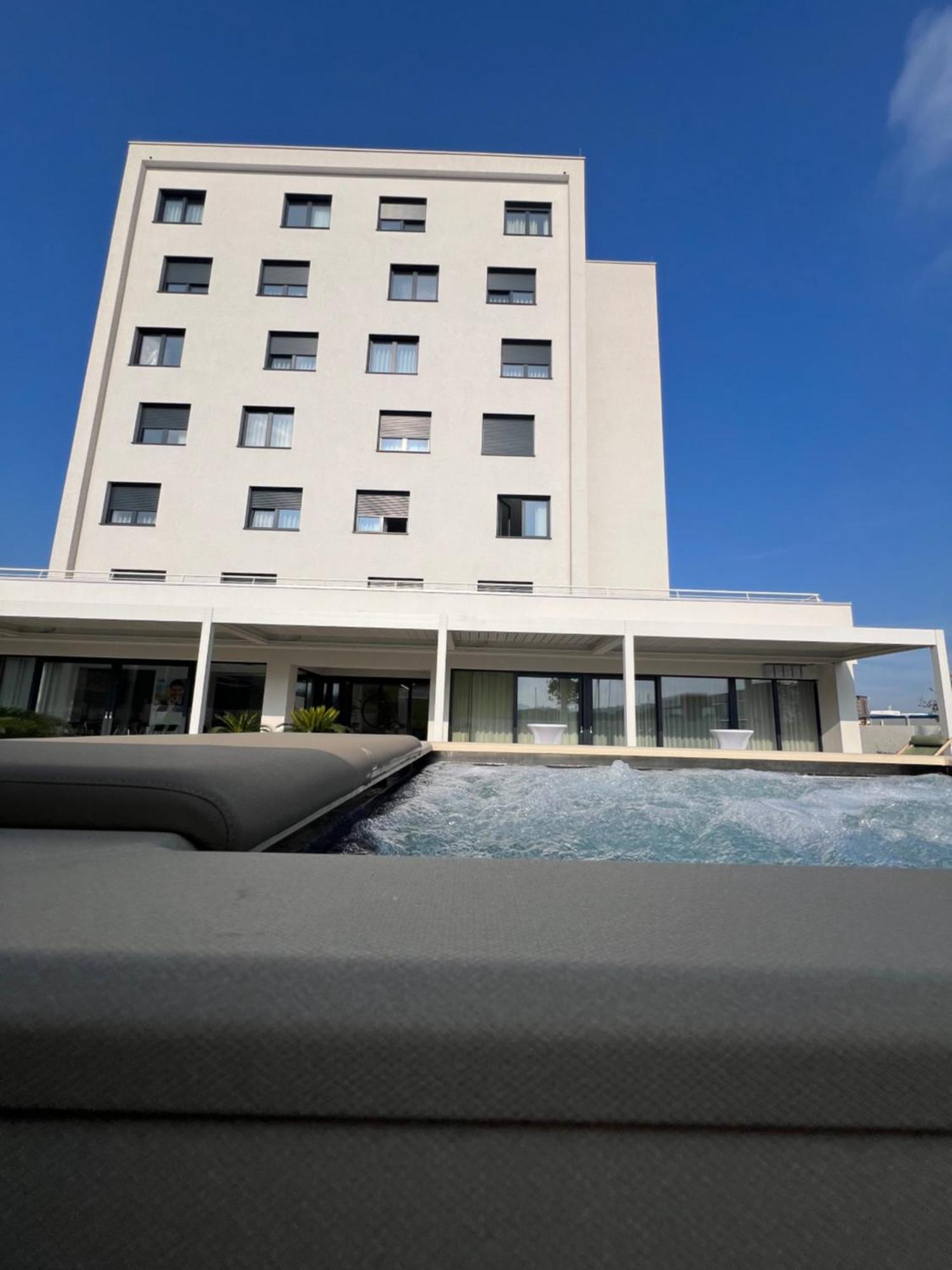 Hotel Capris Capodistria Boutique المظهر الخارجي الصورة